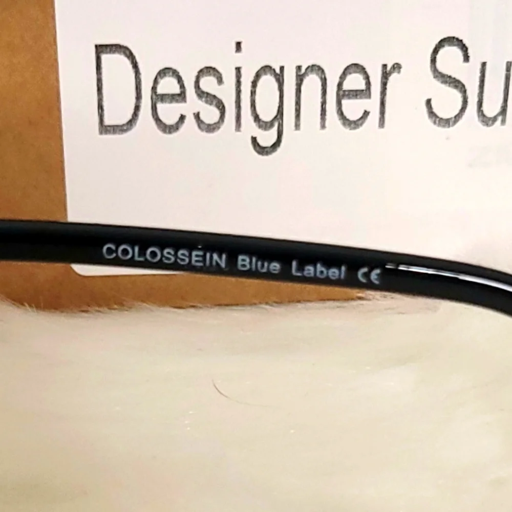 NWT - Colossein Fashion Eyewear Sunglasses Blue Label,